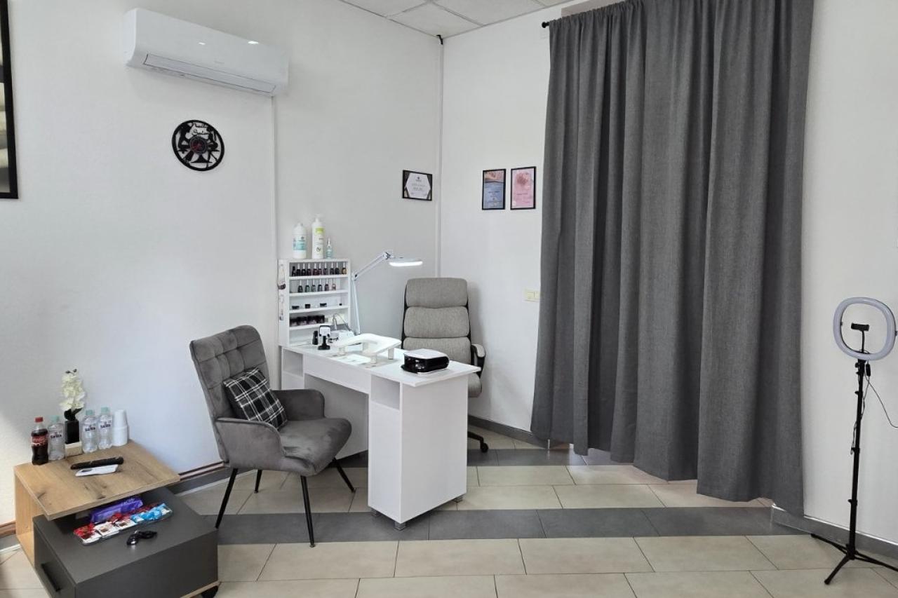 Studio Elegant